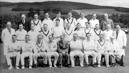 Scotland against Yorkshire, 25th, 26th June 1947, Scotland and Yorkshire Team photograph